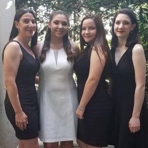 Meet your Posher, Chrissy